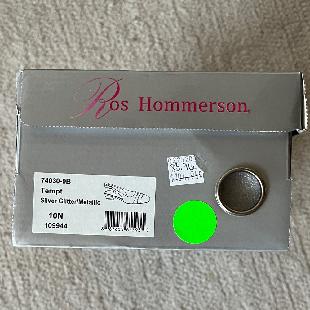 ✨2/$5✨ Ros Hommerson Metallic Slingback Heels - Picture 8 of 8